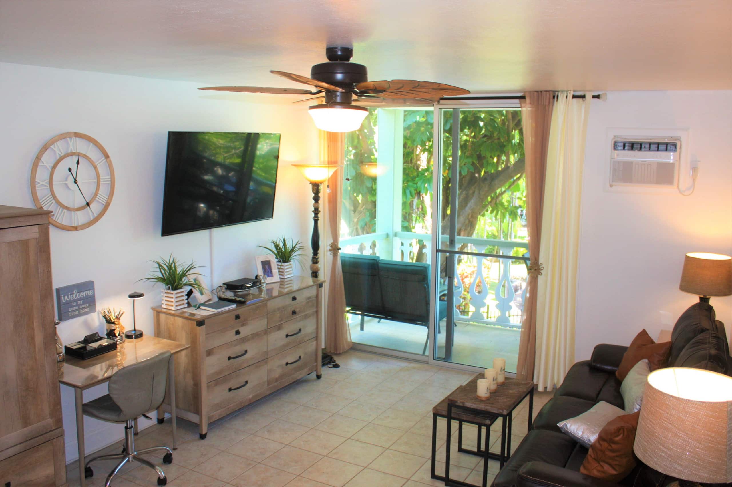 Condo in Kailua-Kona · ★4.99 · 1 bedroom · 1 private bath - Image 4