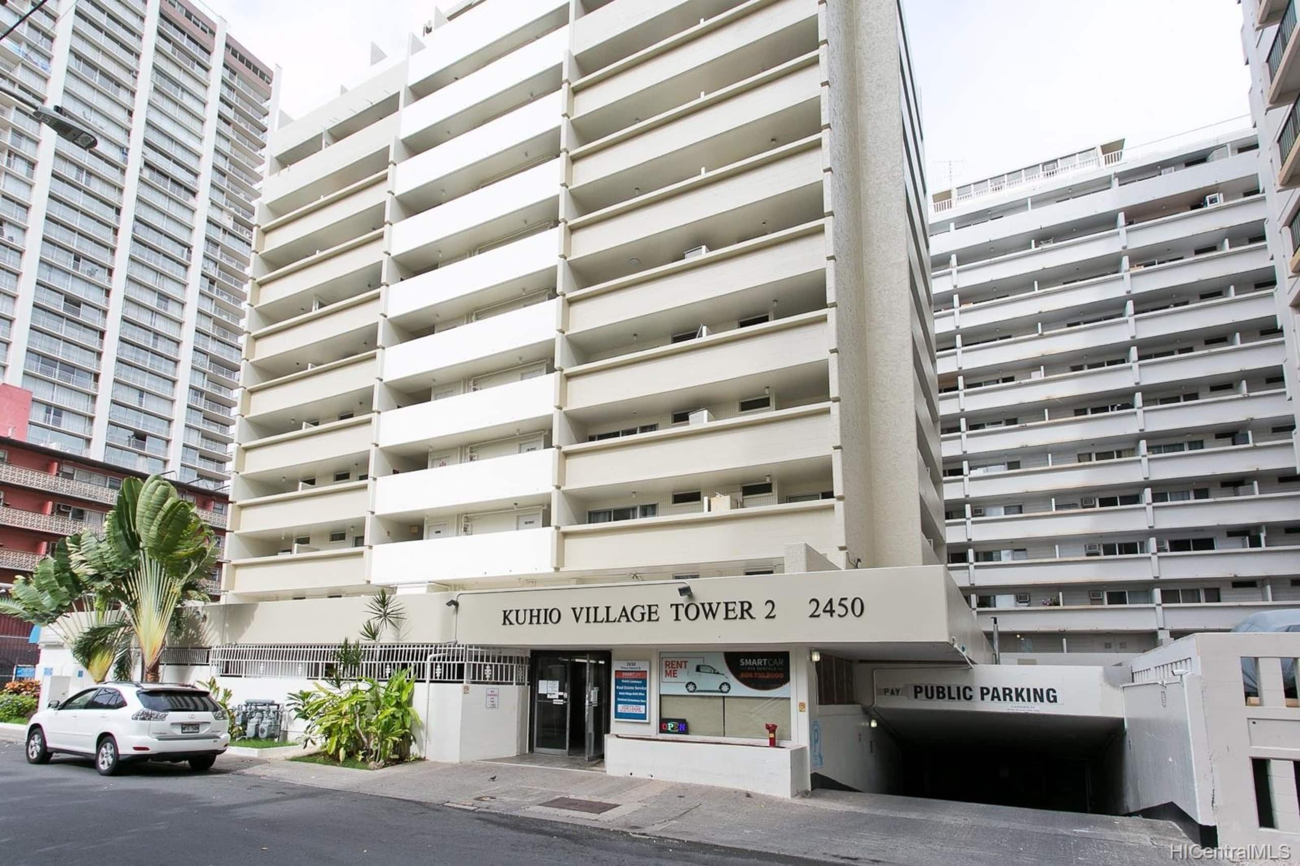 Condo in Honolulu · ★4.8 · Studio · 1 bed · 1 bath - Image 7