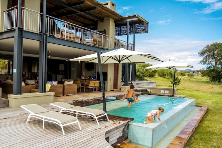 JACANA RIVER LODGE