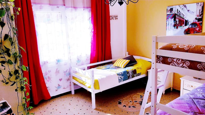 2ª habitación soleada con cama un lugar más litera.