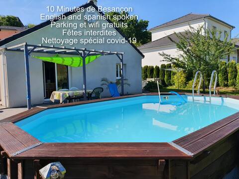 4 bedroom villa with swimming pool Montfaucon