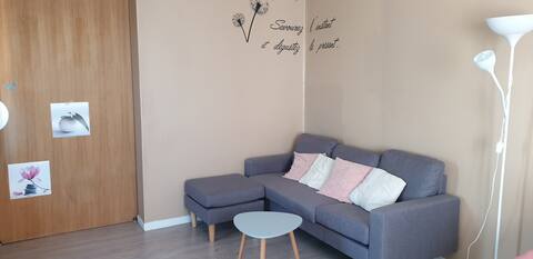 Single-story apartment