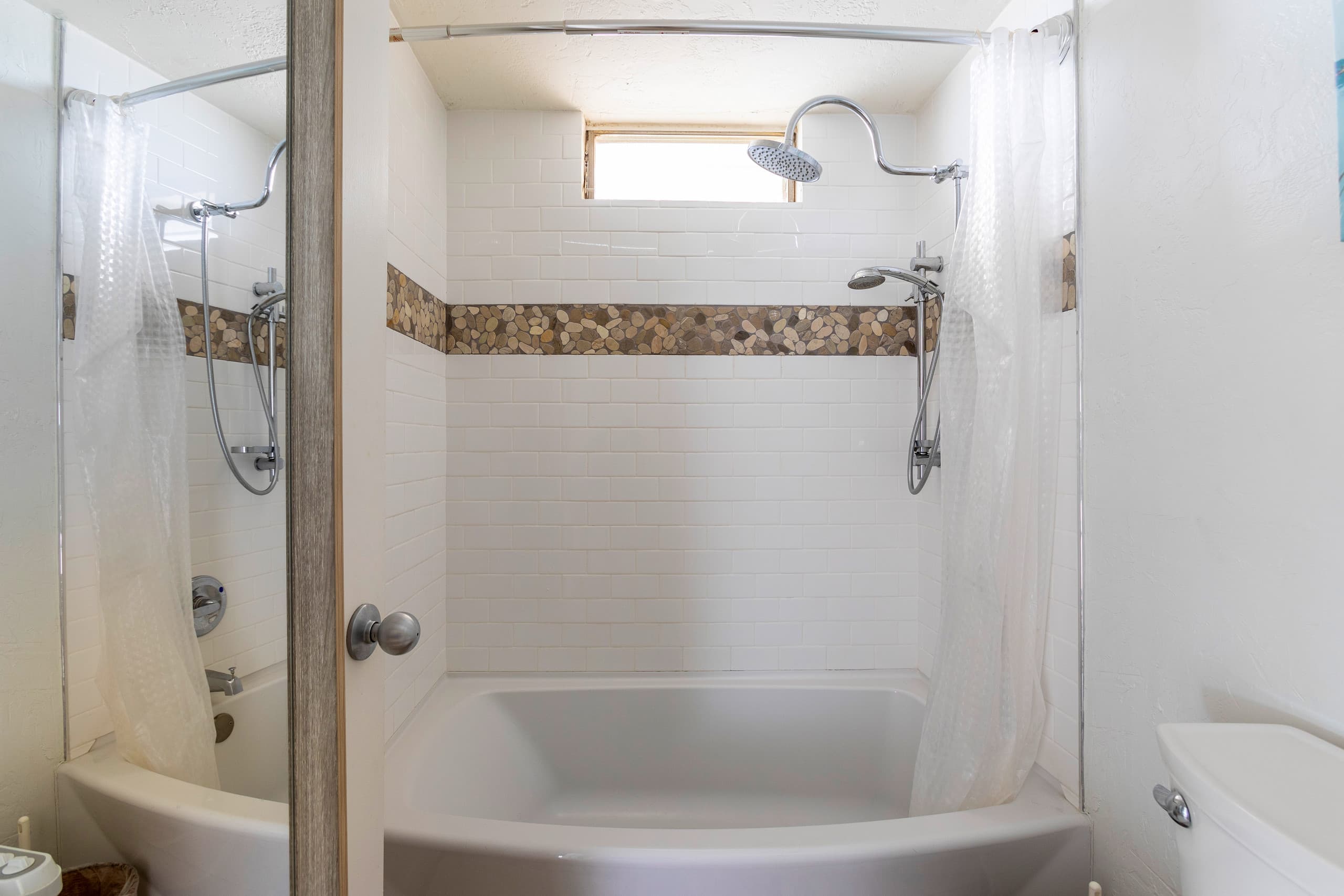 Condo in Kihei · ★4.8 · 1 bedroom · 2 beds · 2 baths - Image 18