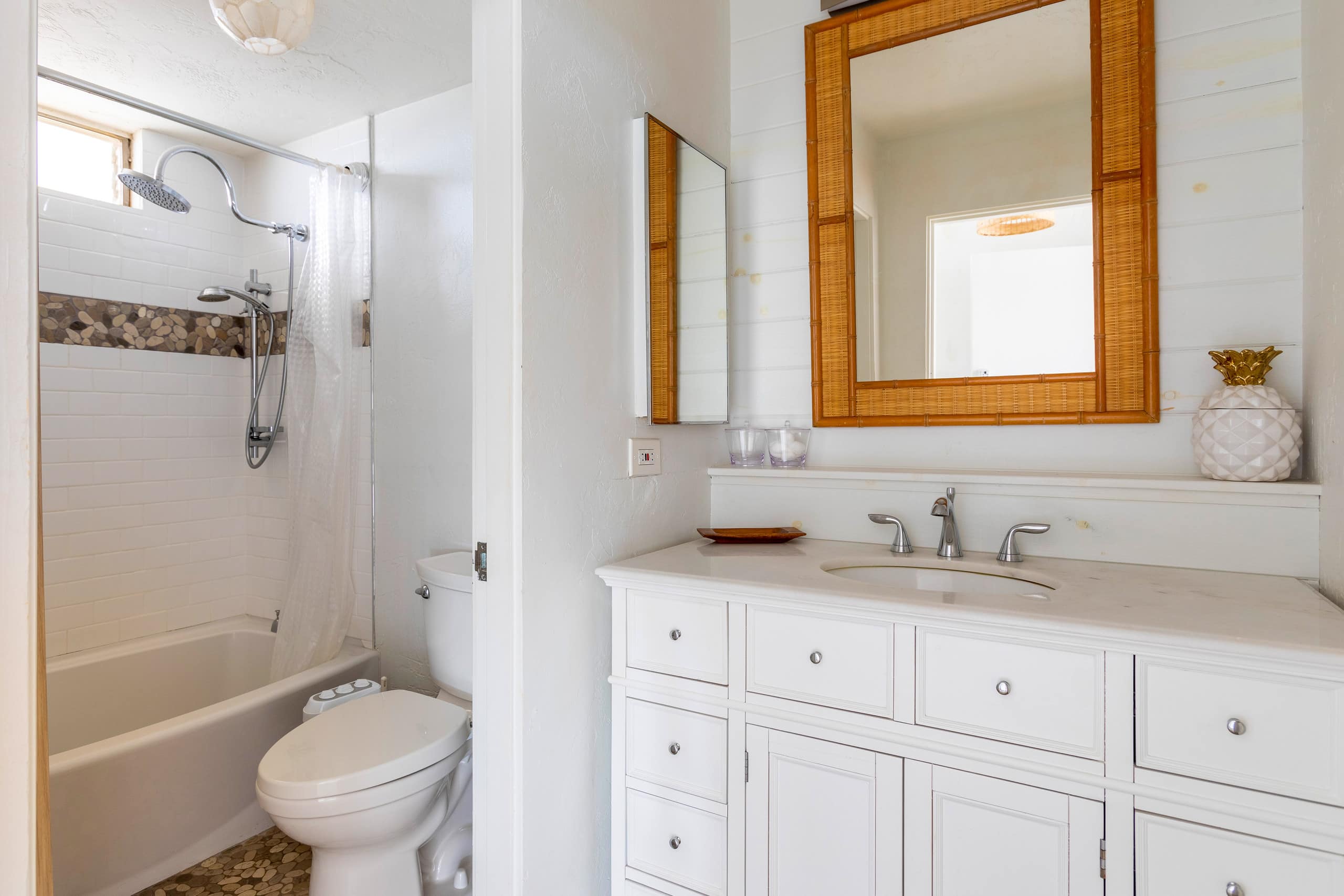 Condo in Kihei · ★4.8 · 1 bedroom · 2 beds · 2 baths - Image 20