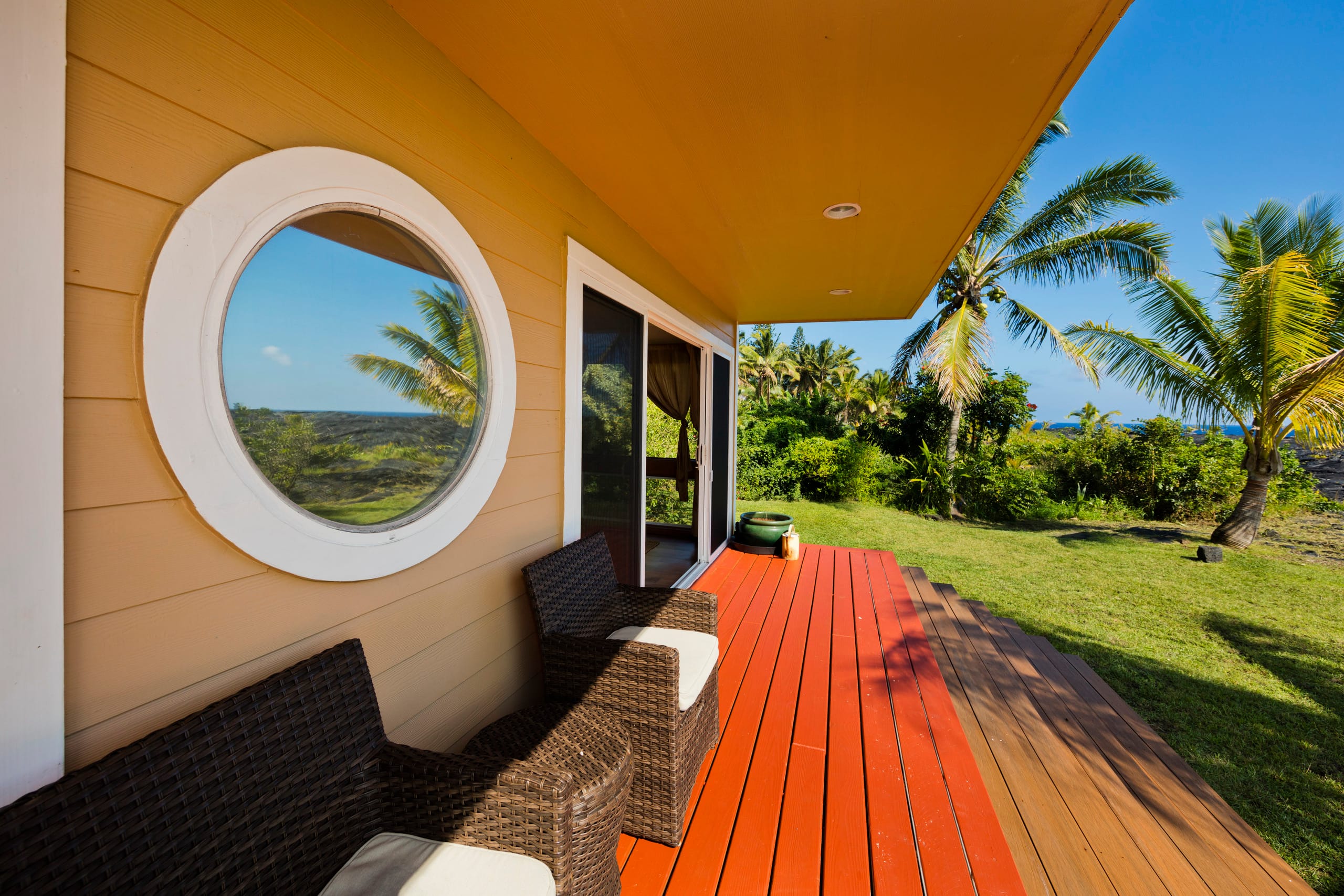 Oceanfront, Private Beach, A/C - Image 11