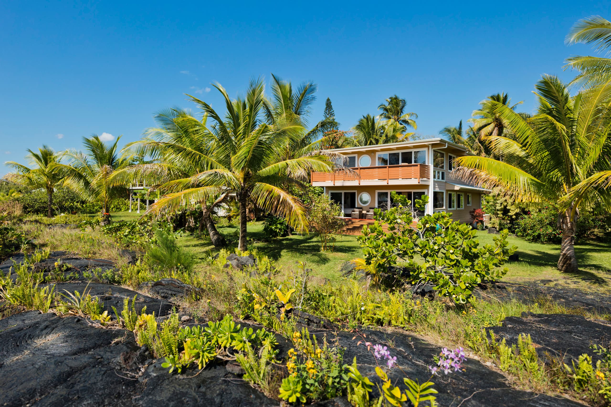 Oceanfront, Private Beach, A/C - Image 15