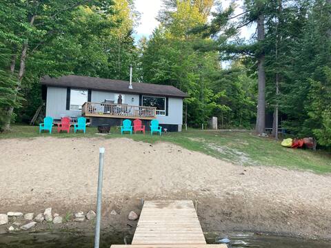 Winterized Constant Lake Cottage Getaway