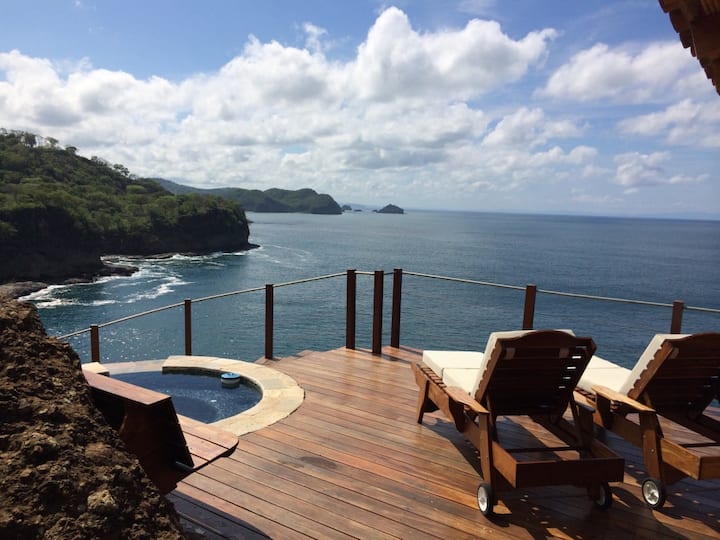 Tranquil Cliffside Oceanfront Beach Villa