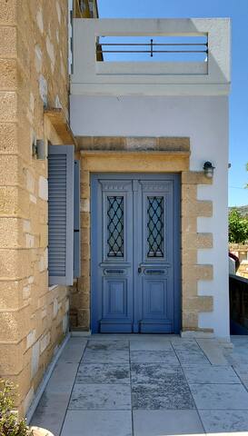 “Thealia villa “-430 m2 – swimming pool – sea view gallery image 2