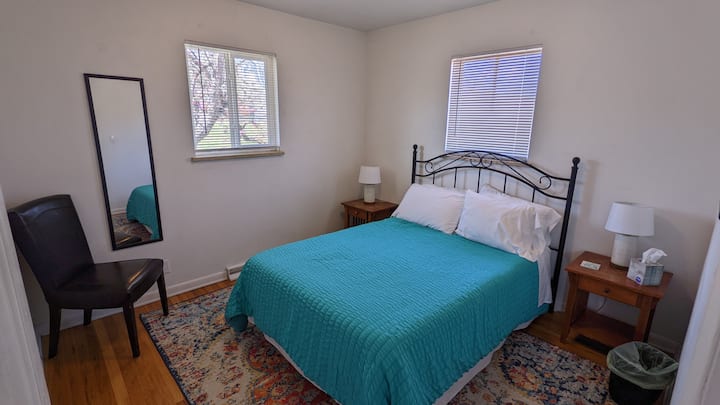 חדר שינה מלא (חדר שינה מס '2)