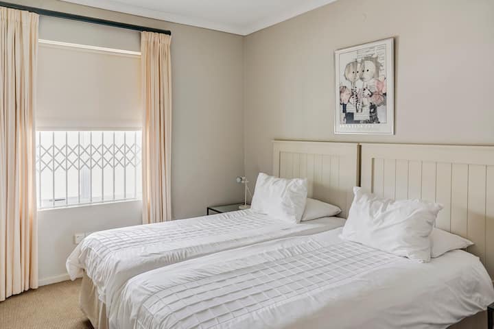 Terza camera con due letti singoli