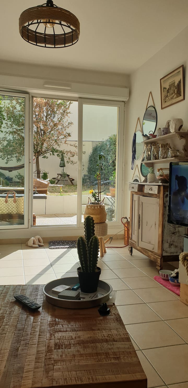 10 Best Airbnb Vacation Rentals In Argenteuil, France Updated 2024