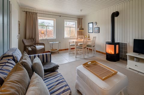 Leistungsstarkes Airbnb: Vacation home with garden just 150 m from the water - Uwe in Nordstrand