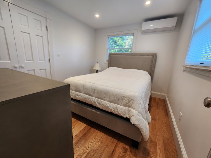 غرفة نوم في الطابق الأول/الطابق الأرضي