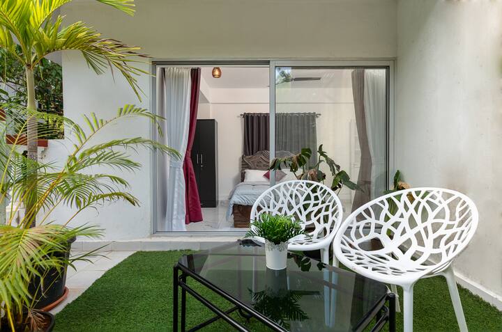 Patio image 2