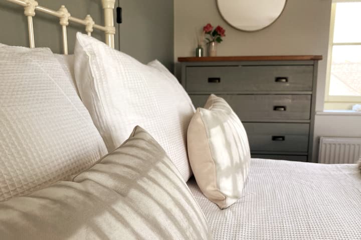 Chumba Mahiri cha Kulala (King)