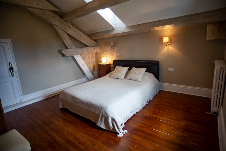 Chambre 6 au dernier étage