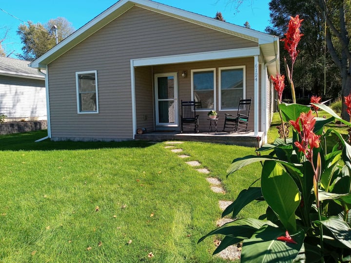 6124 Orchard Lane Houses for Rent in Manitou BeachDevils Lake