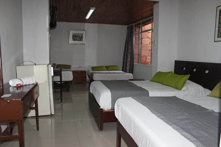 غرفة النوم 1