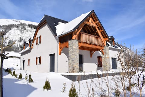 Chalet le Nestou 2, calme, 8-10 P St Lary Vignec