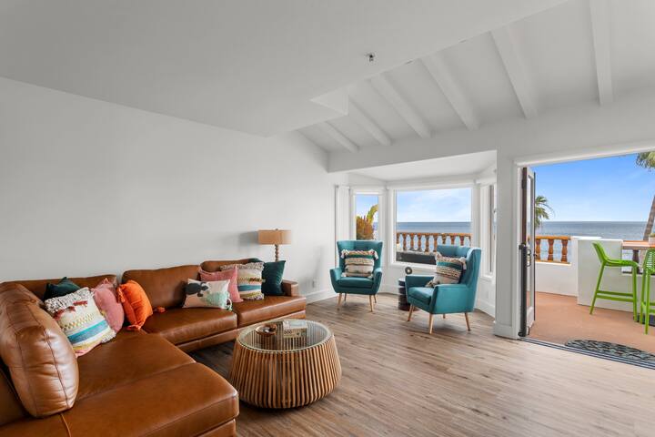 2-Bedroom Condo: OCEAN Views & Golf Cart! gallery image 5