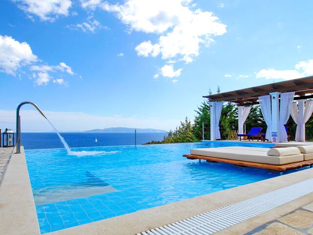 Freelance Villas managed Airbnb listing 2