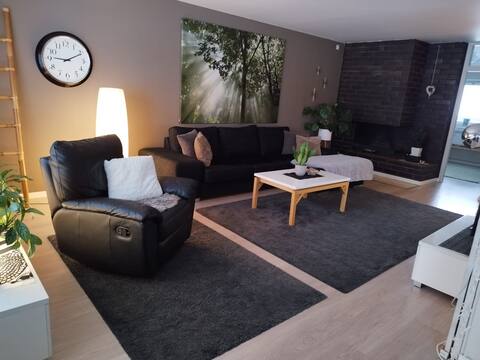 Spacious and bright apartment