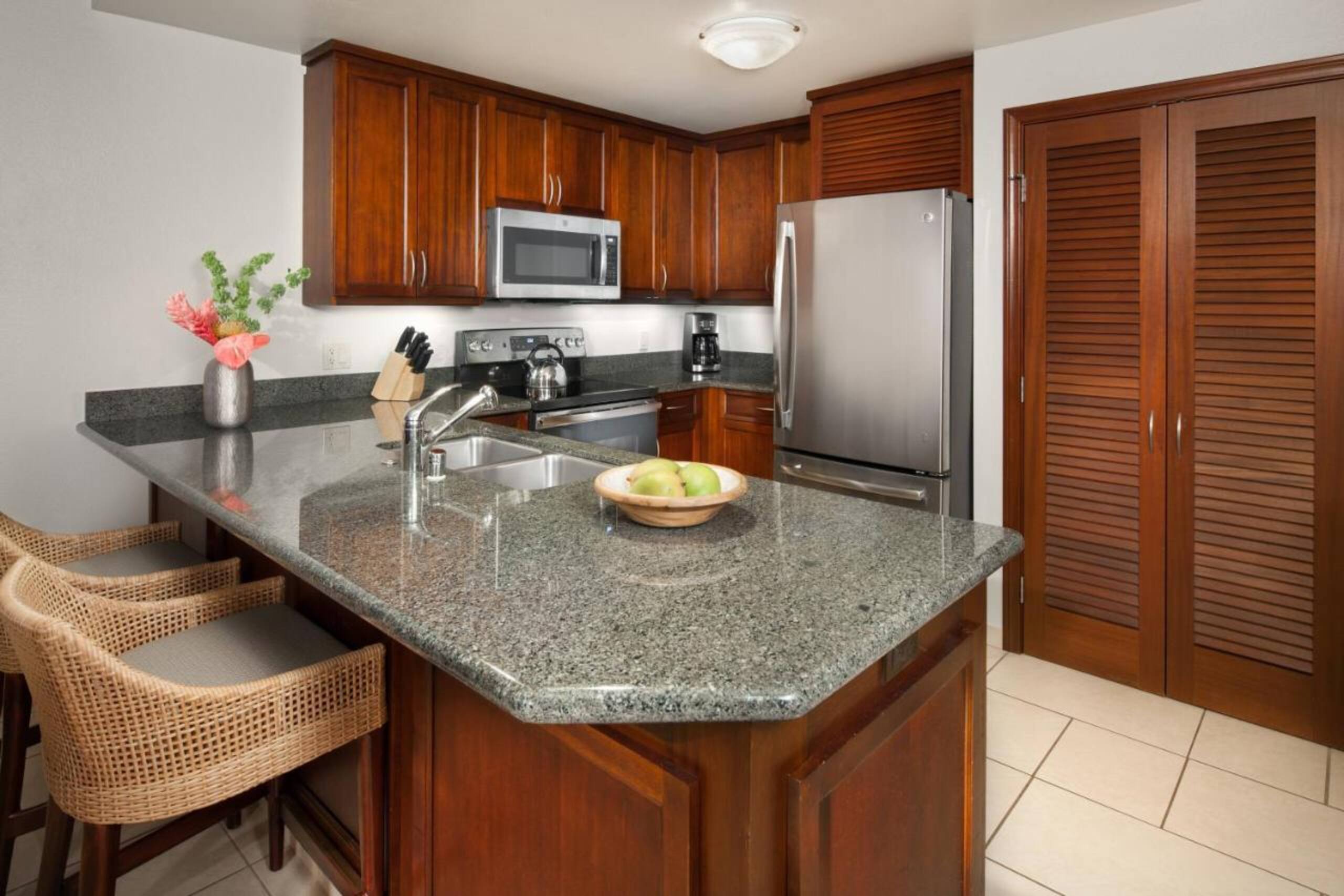 Condo in Lahaina · ★5.0 · 3 bedrooms · 5 beds · 3 baths - Image 24