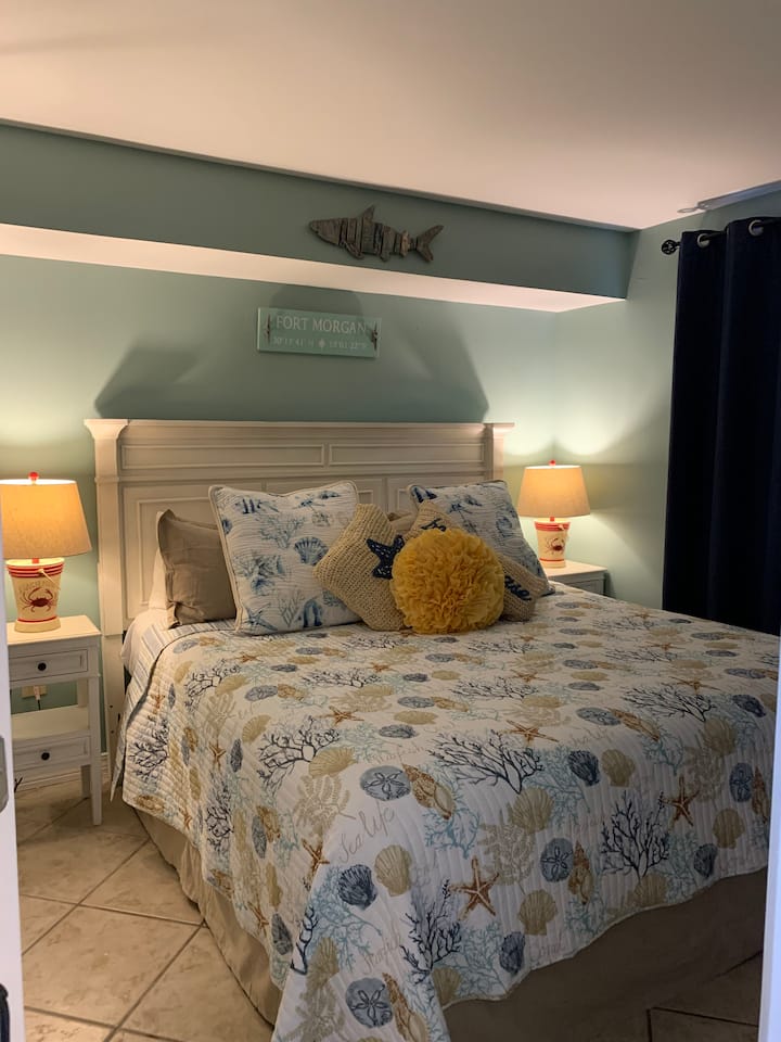 Hauptschlafzimmer - Kingsize-Bett