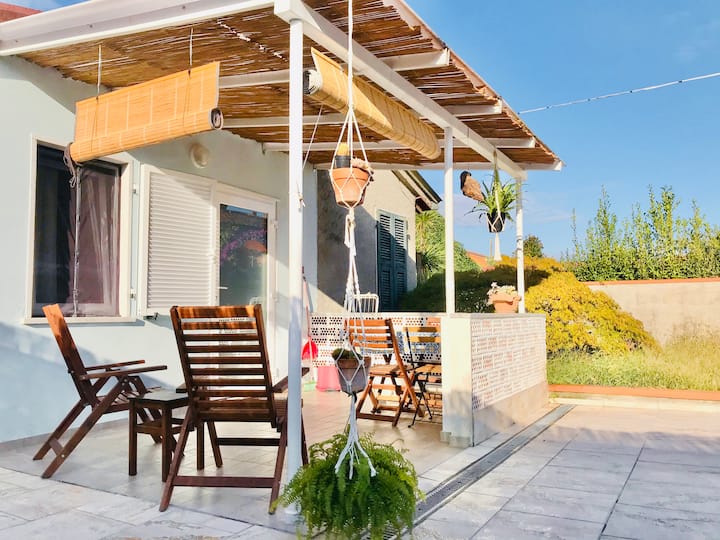 Tiny House in Marina di Carrara village