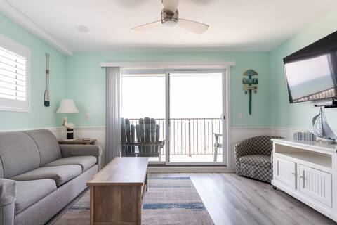 Direct OCEANFRONT Fully Remodeled End Unit