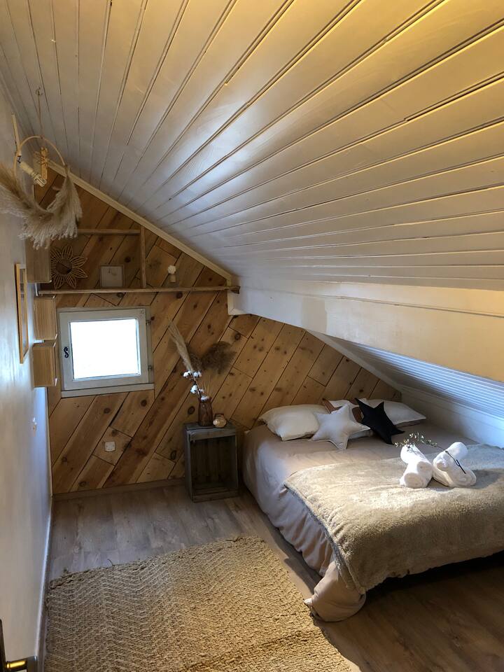 Dormitorio 2 en el piso con cama de 140/190 cm