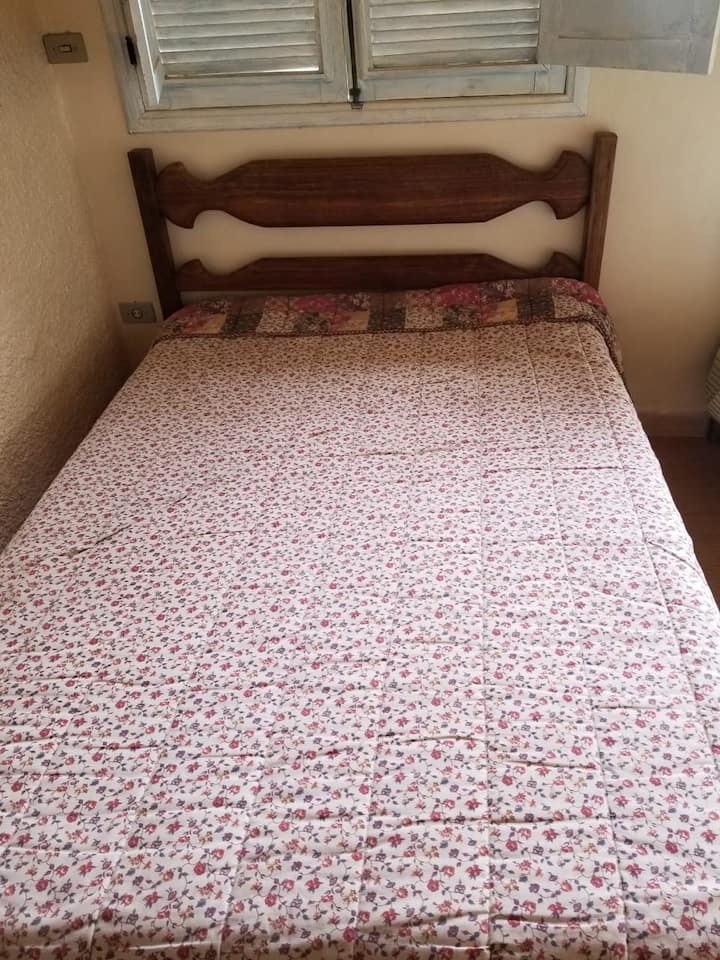 Dhomë gjumi 1
