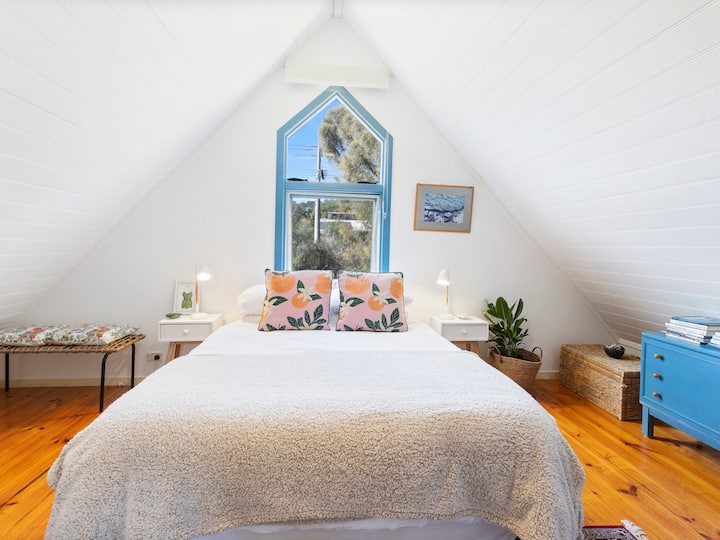 Chumba safi na kizuri cha kulala