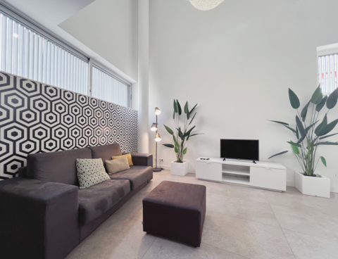Top Airbnb: Barcelona Beach | Cosy Living | Rooftop Terrace en Diagonal Mar I El Front Marítim Del Poblenou