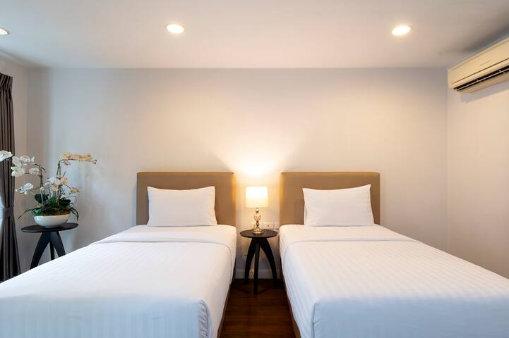 Breezy Haus In Asoke (Pool, walk to BTS/MRT) #V gallery image 5