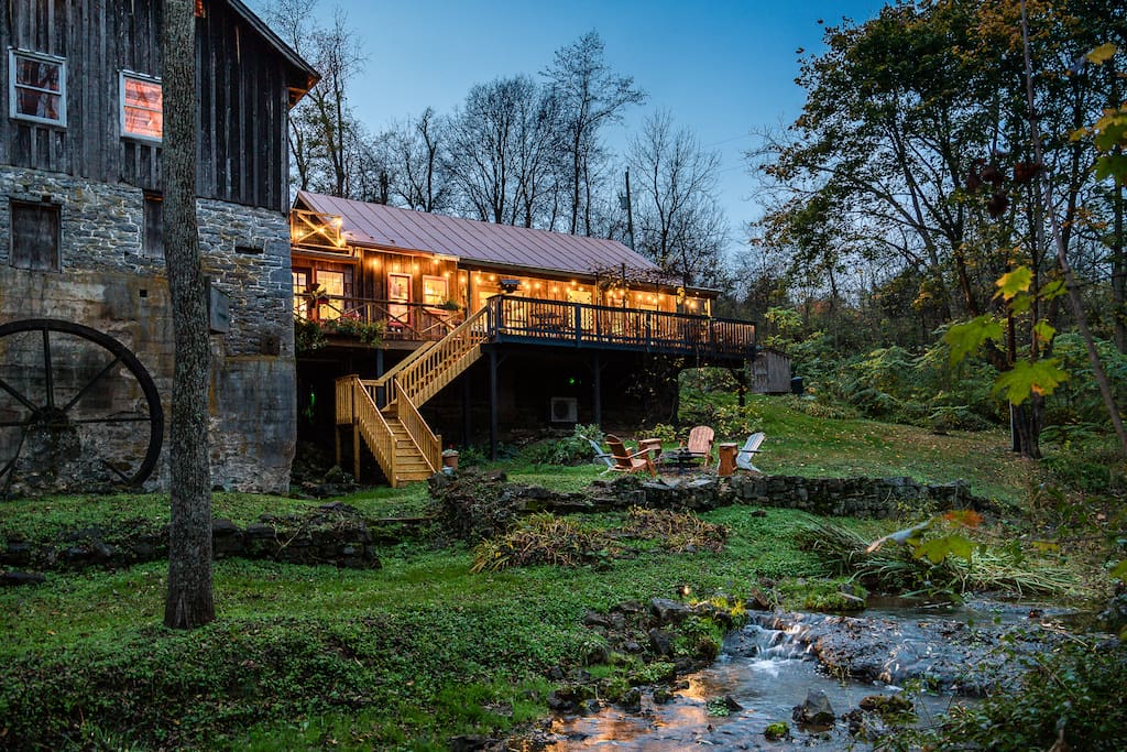 Grist Mill Cabin Overlooking Creek Cabins for Rent in Quicksburg