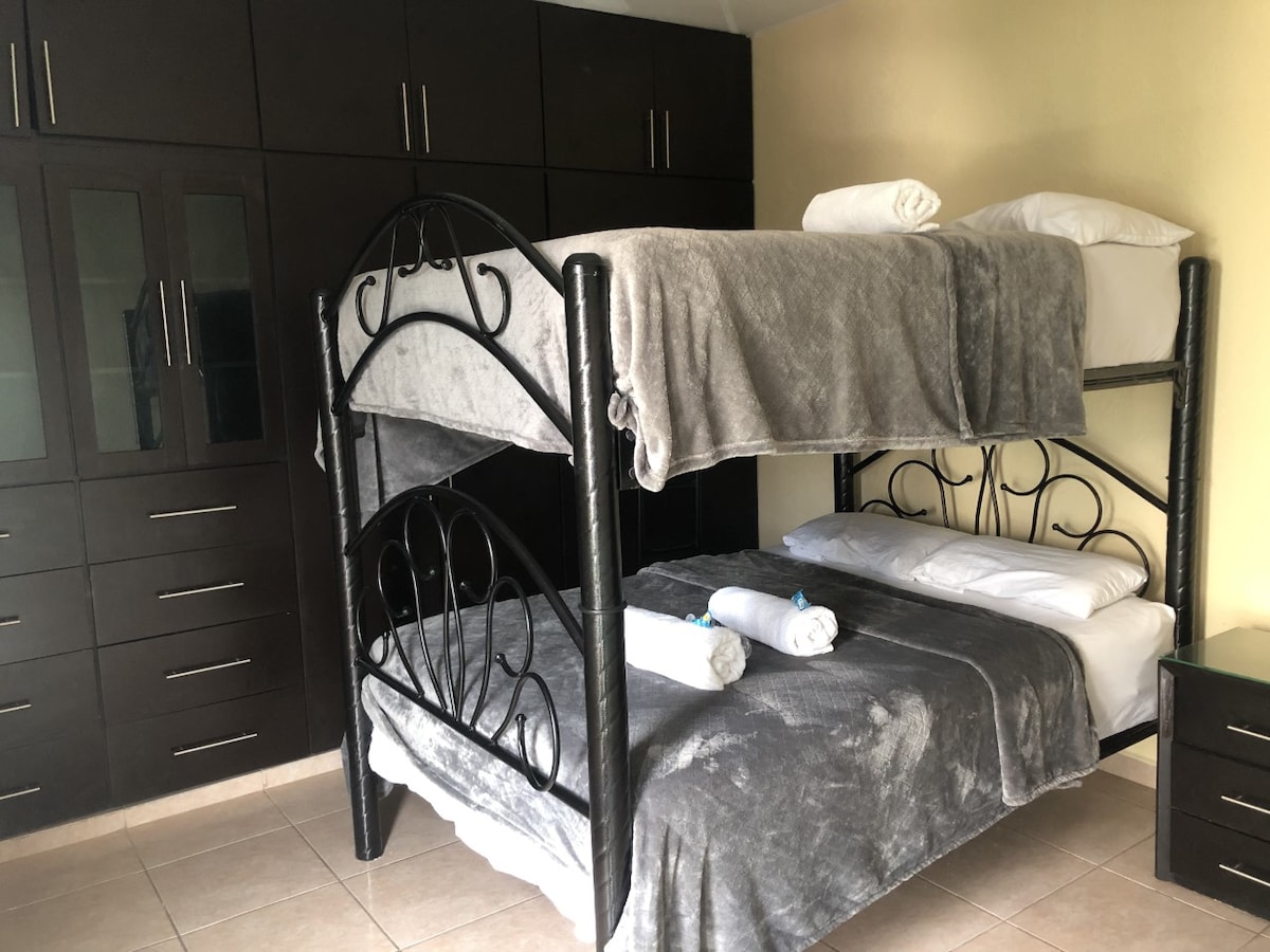 queensize stapelbedden