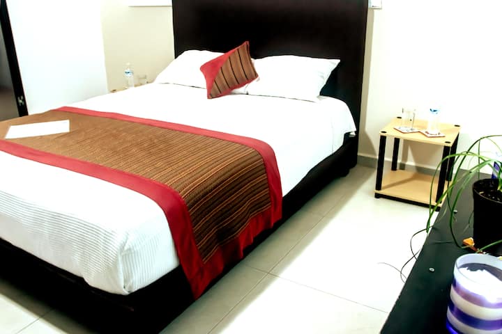 # E4CUN客房M标准双人床