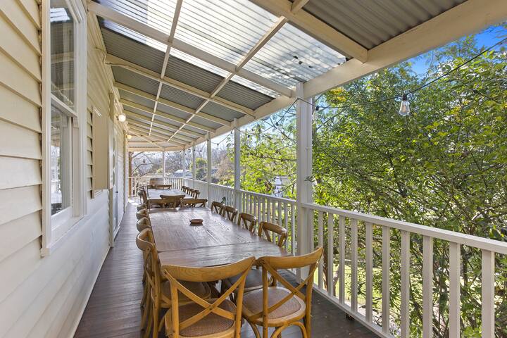 Grandview 4 Bedroom Option / 10 Guests gallery image 4