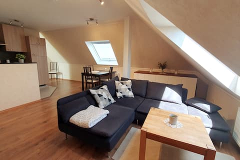 Leistungsstarkes Airbnb: Cozy apartment "Idarblick" in Rhein Hunsrück Kreis
