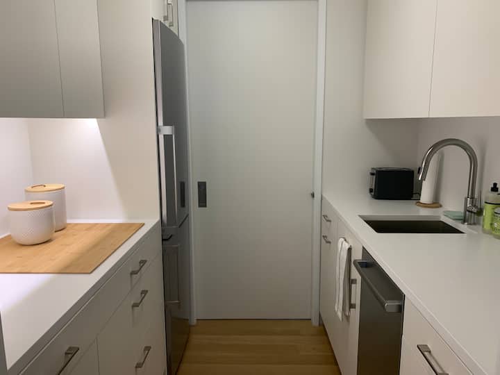Private Scandi Oasis In Tree-lined Park Slope - Brooklyn, NY