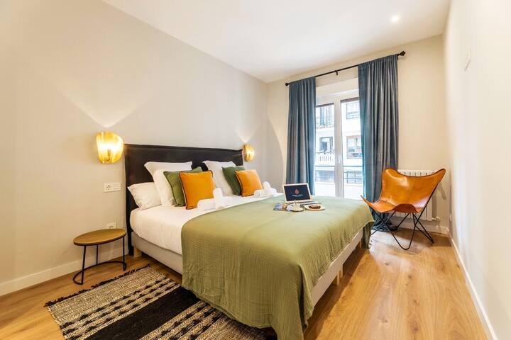 Gran Via Suite: 1 min from Beach gallery image 4