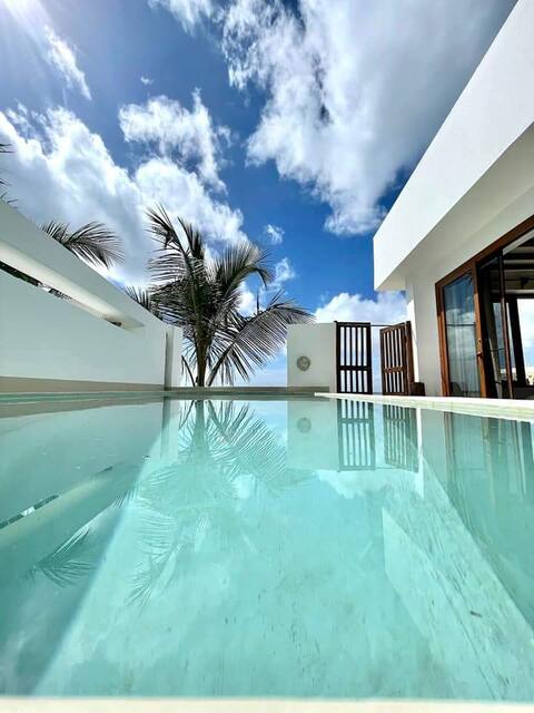 Private pool Villa beach front, Tiny Villa!