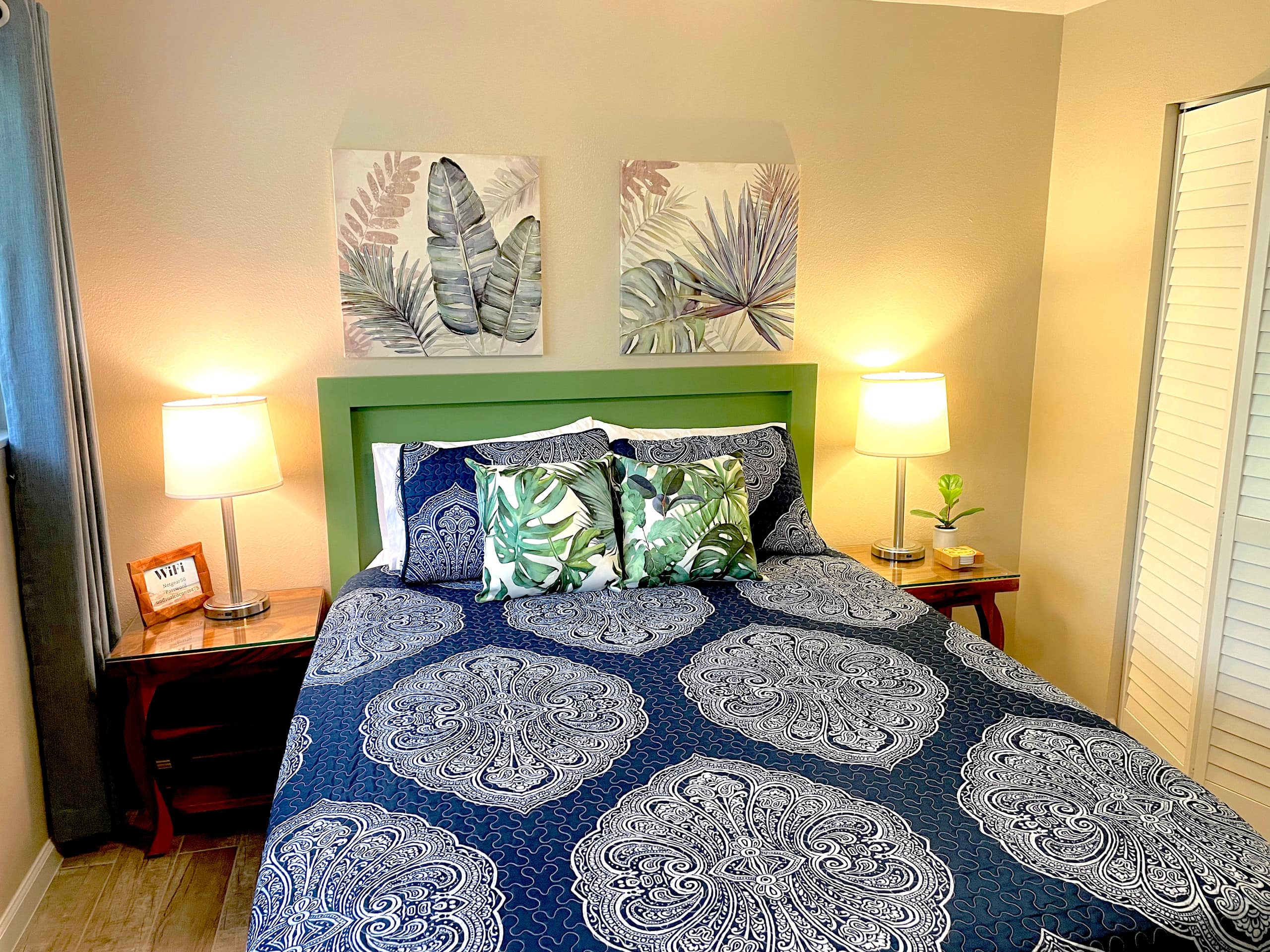 Condo in Kailua-Kona · ★4.97 · 1 bedroom · 2 beds · 1 private bath - Image 5