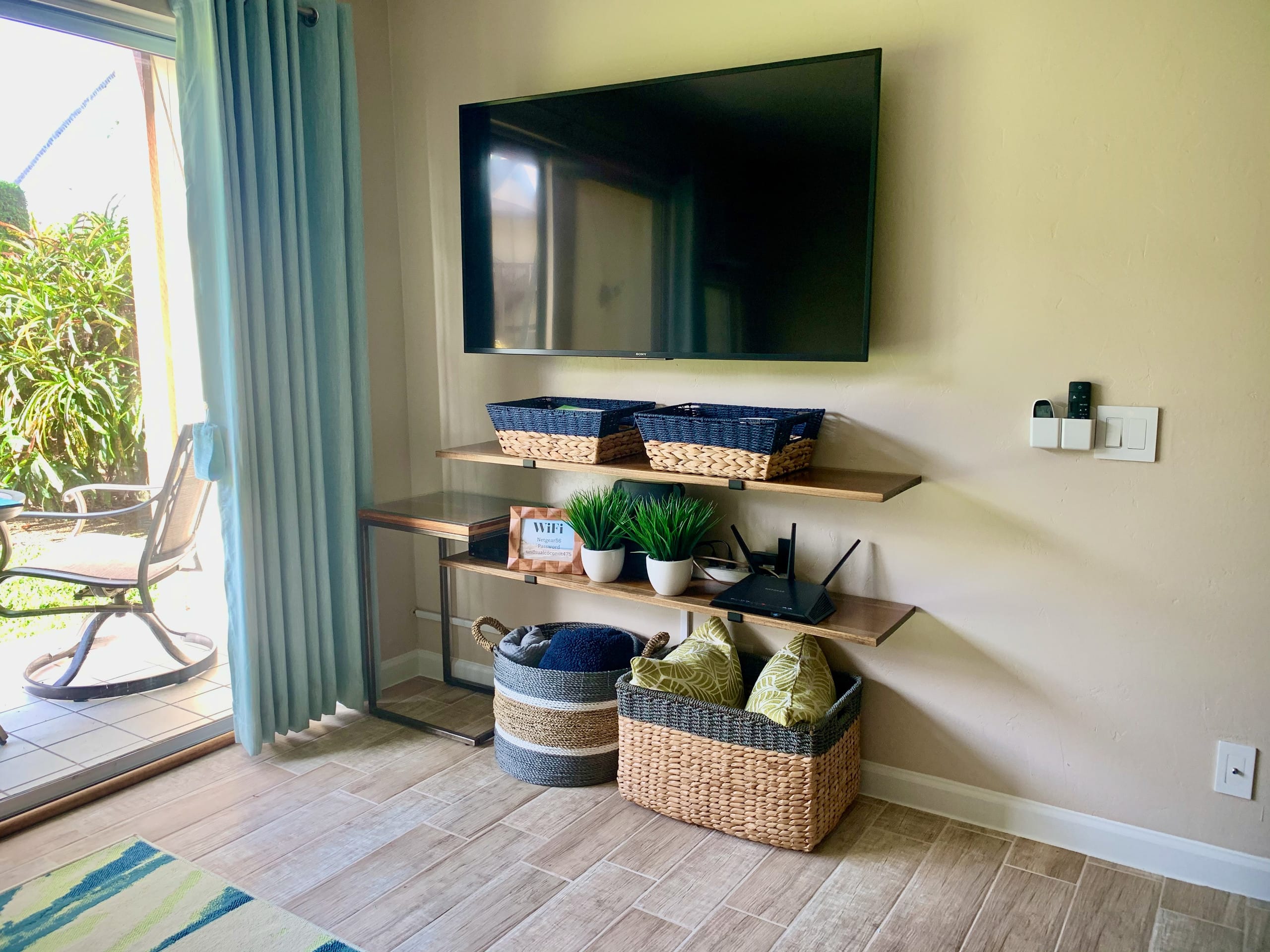 Condo in Kailua-Kona · ★4.97 · 1 bedroom · 2 beds · 1 private bath - Image 12