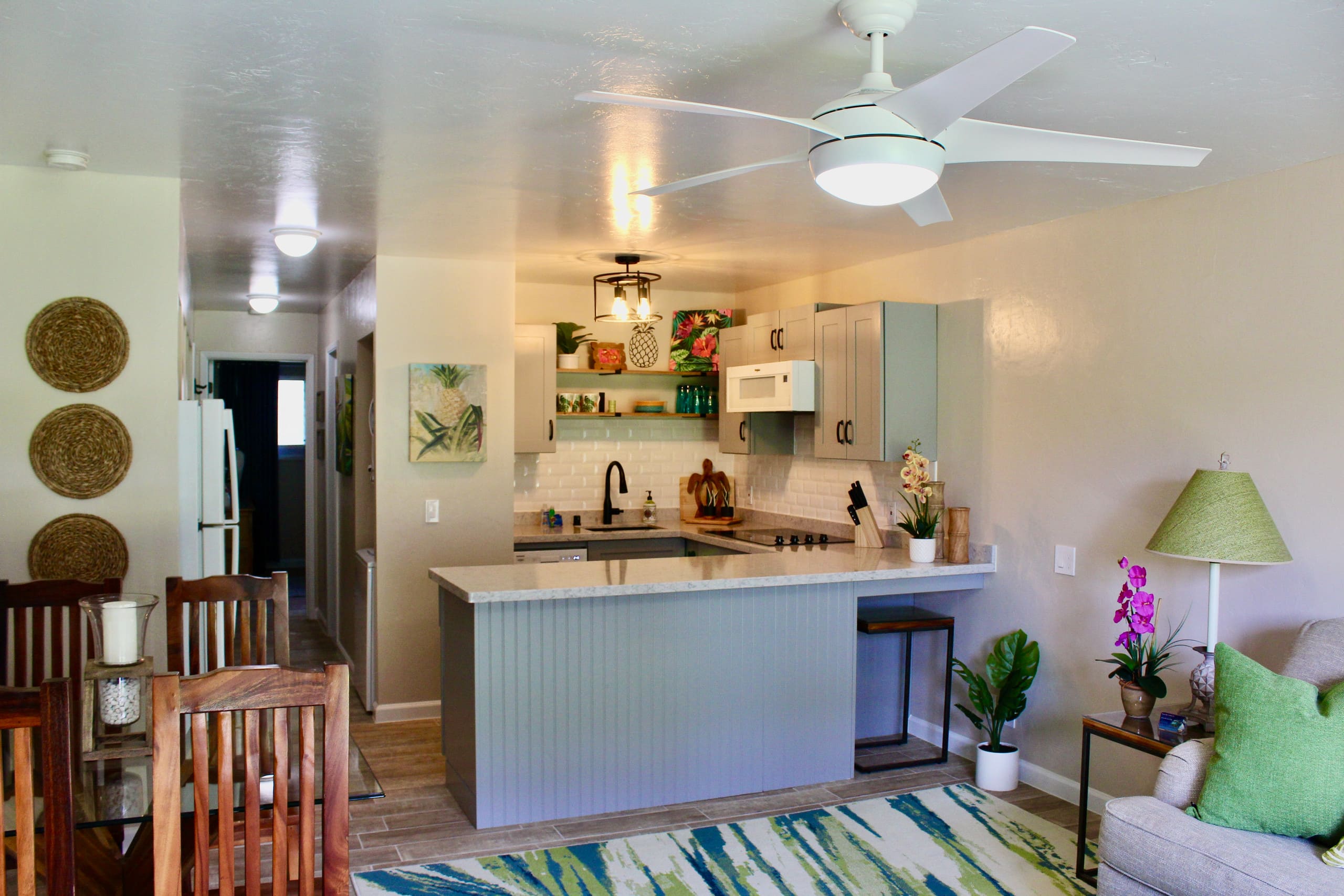 Condo in Kailua-Kona · ★4.97 · 1 bedroom · 2 beds · 1 private bath - Image 4