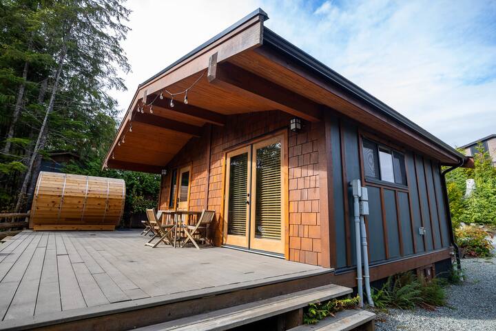 Explorer’s Retreat | Sauna & Bunkhouse & Fire pit