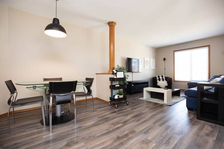 South Osborne Station East-A family-friendly haven gallery image 4