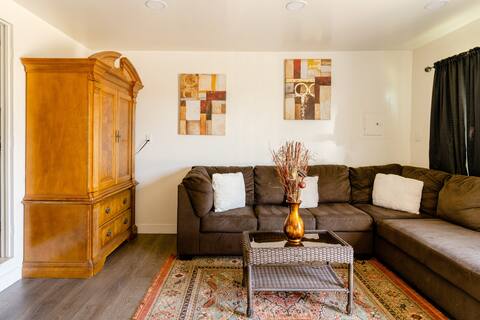 Cozy Quaint Casita